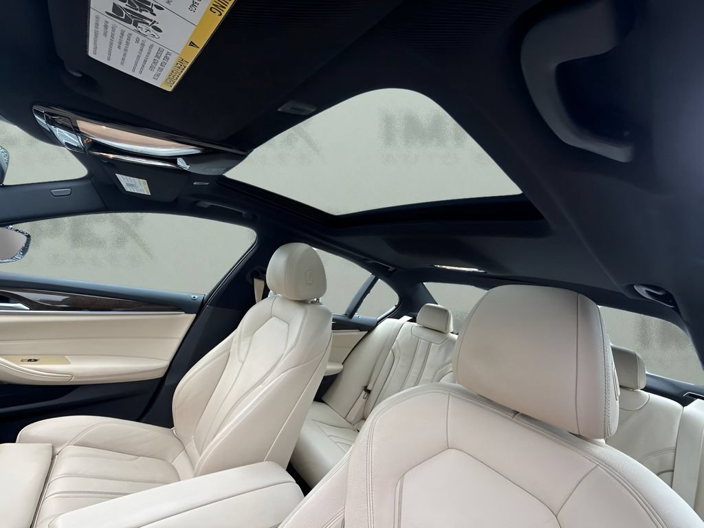 Used 2019 BMW 540i xDrive w/ Executive Package AWD/4WD image 6