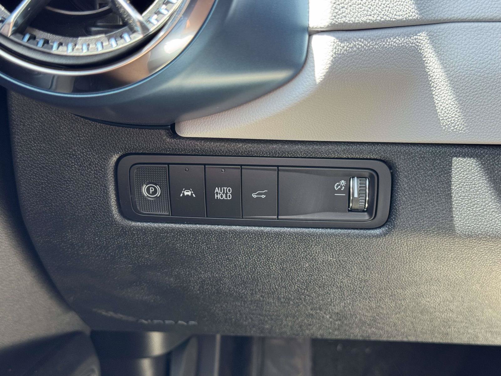 New 2026 Chevrolet Equinox EV LT AWD/4WD image 16