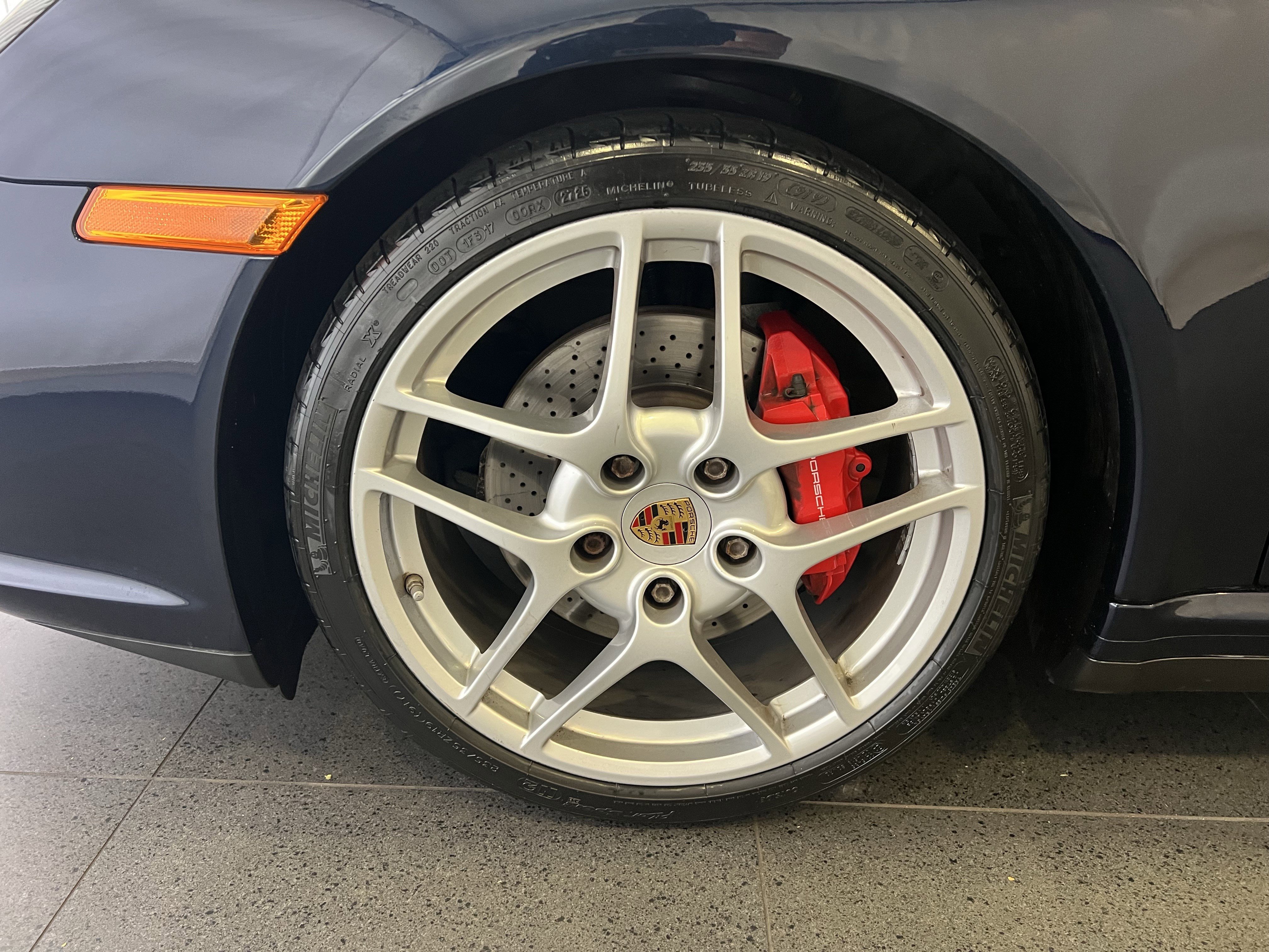 Used 2010 Porsche 911 Carrera 4S image 10