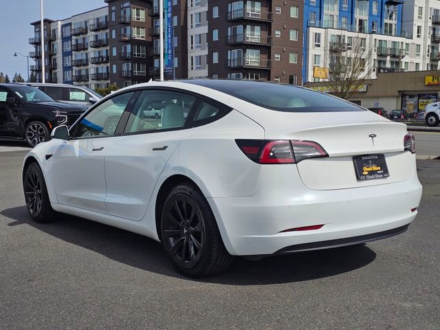 Used 2021 Tesla Model 3 Standard Range Plus image 3