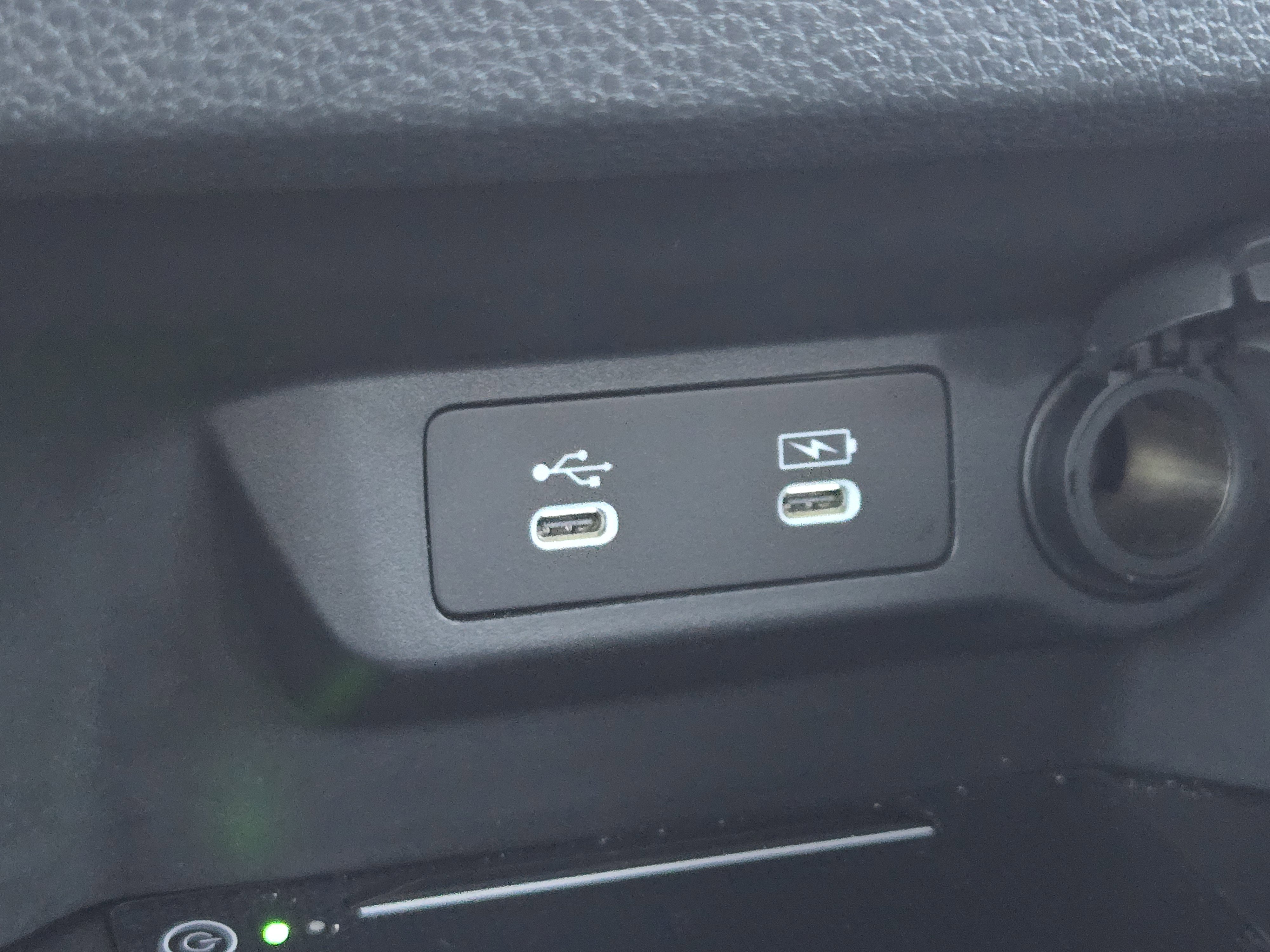 Certified 2025 Acura ADX A-Spec image 27