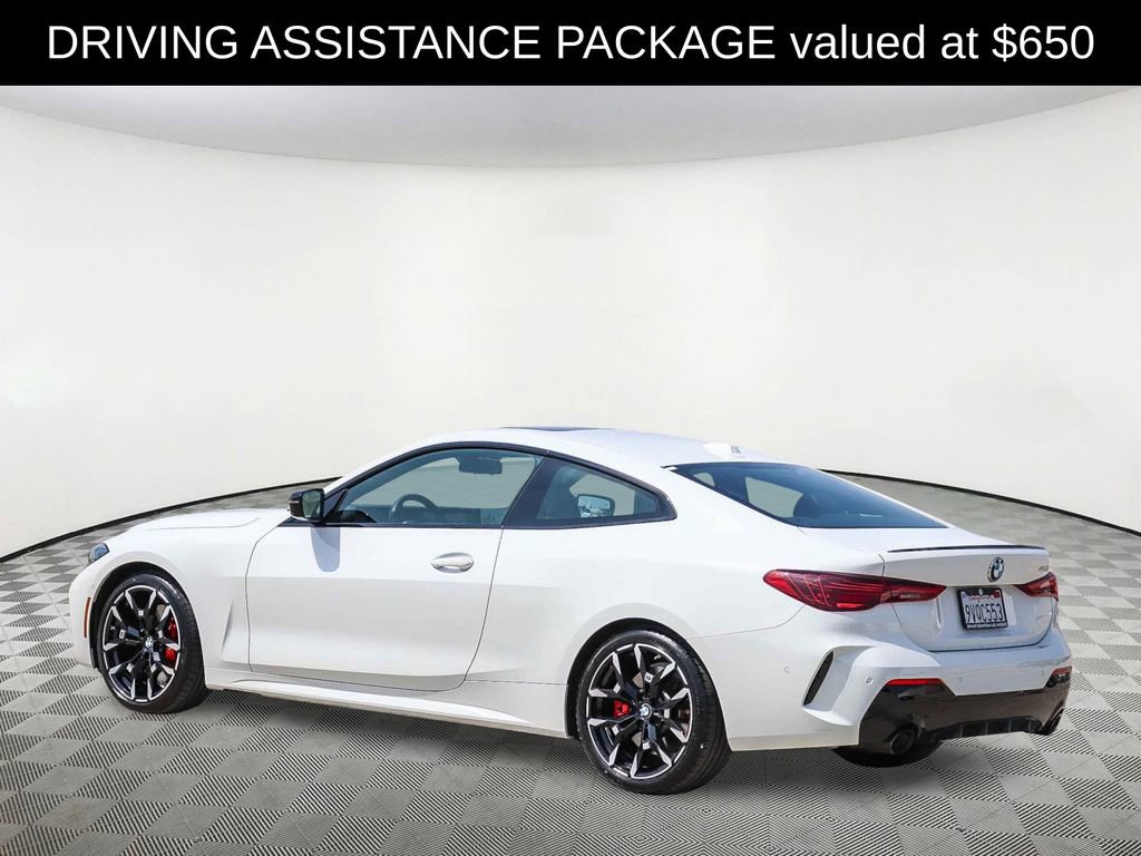 Used 2026 BMW 430i Coupe w/ M Sport Package RWD image 8