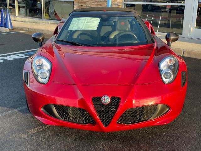 Used 2020 Alfa Romeo 4C Spider image 14