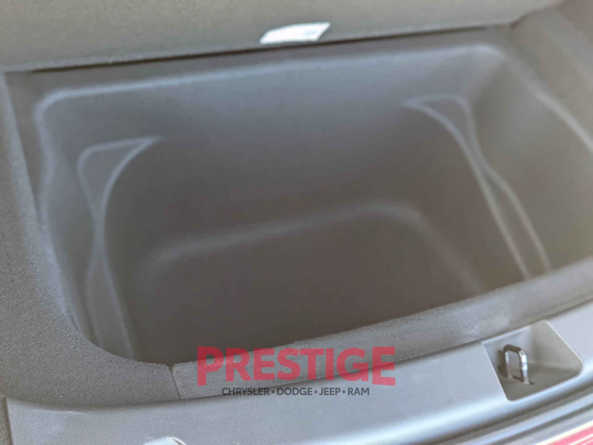 Used 2021 Tesla Model Y Long Range AWD/4WD image 12