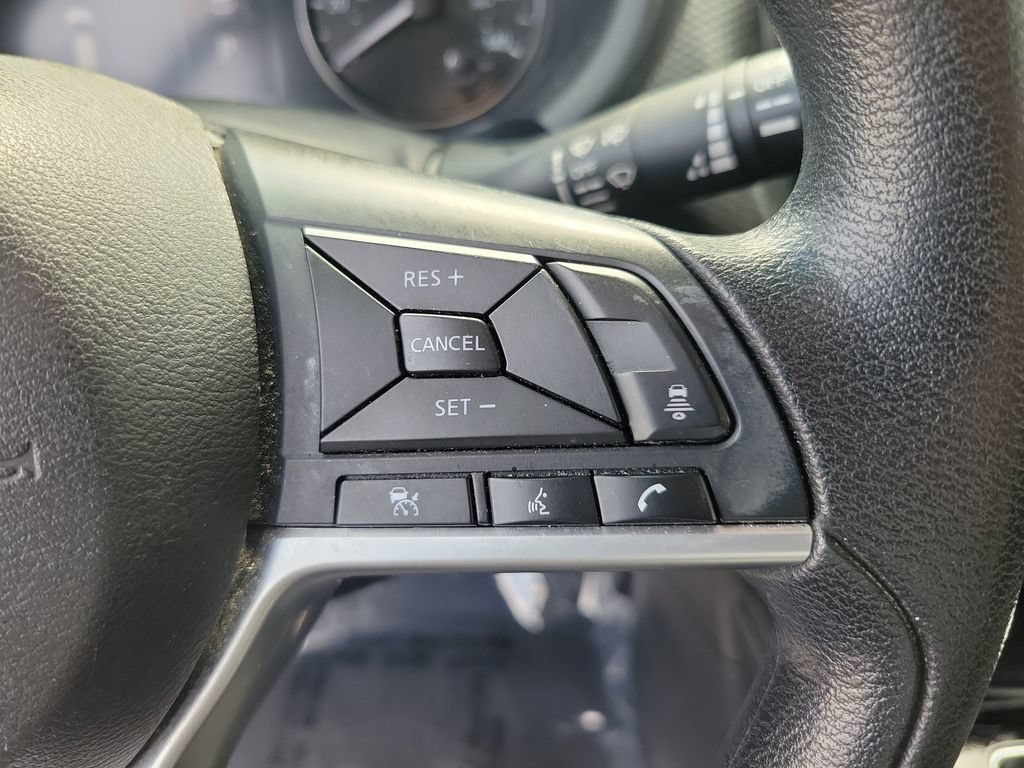 Certified 2022 Nissan Kicks SV FWD image 20