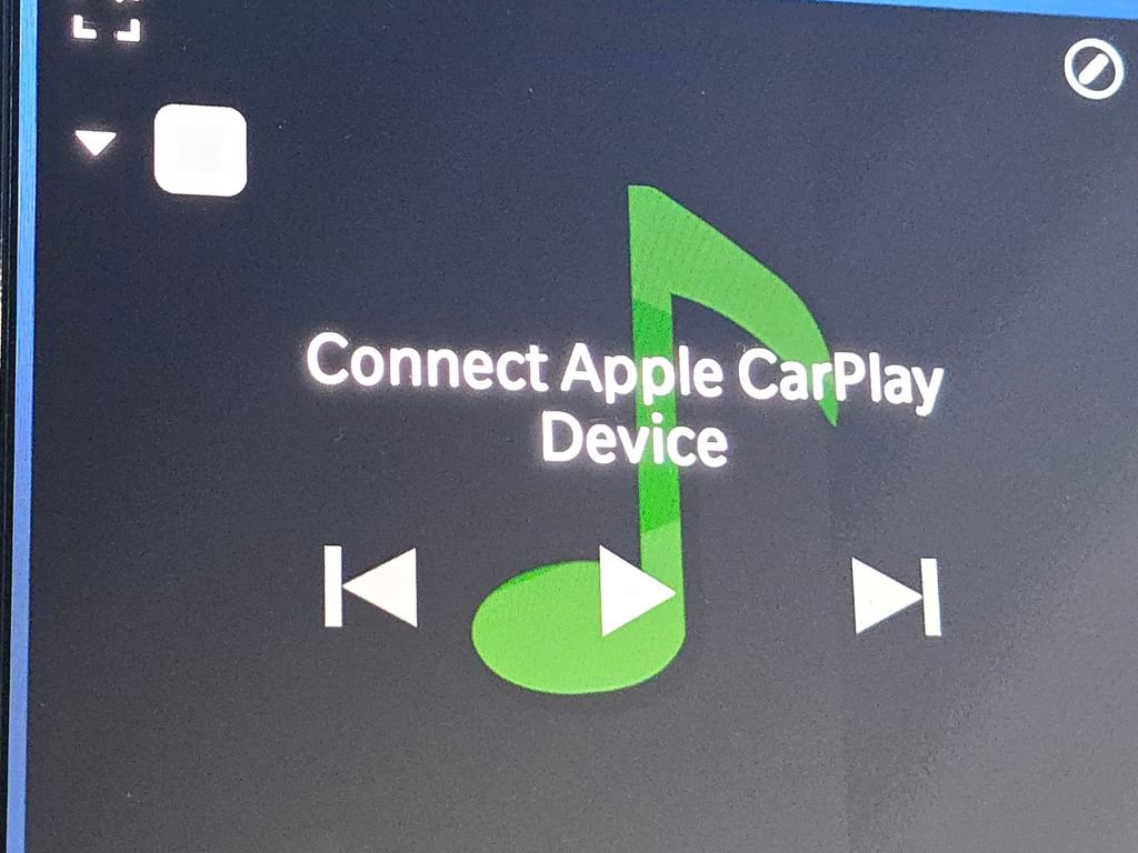 Used 2022 Chrysler Pacifica Touring-L image 3