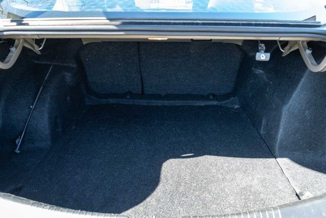 Used 2023 Chevrolet Malibu LT image 8