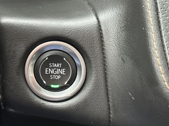 Certified 2024 GMC Yukon XL AT4 w/ AT4 Premium Plus Package image 17