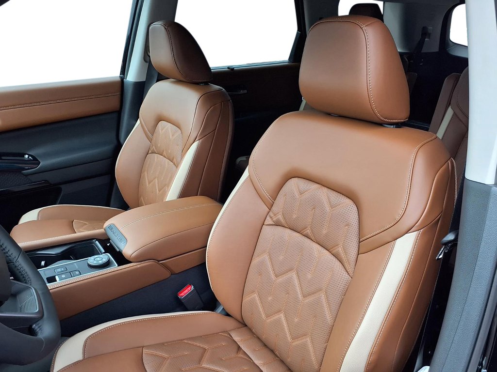 New 2026 Nissan Pathfinder Platinum image 21