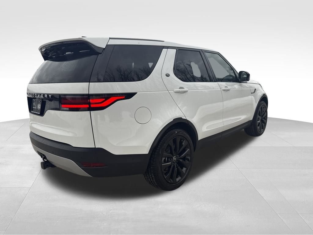 New 2026 Land Rover Discovery S AWD/4WD image 7