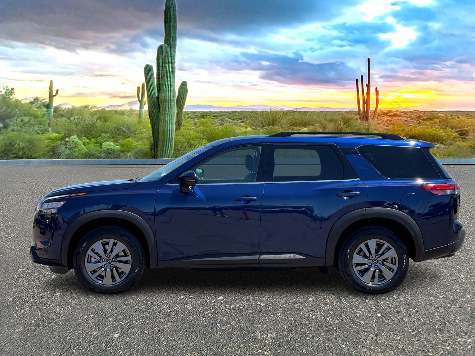 Certified 2025 Nissan Pathfinder SV image 3