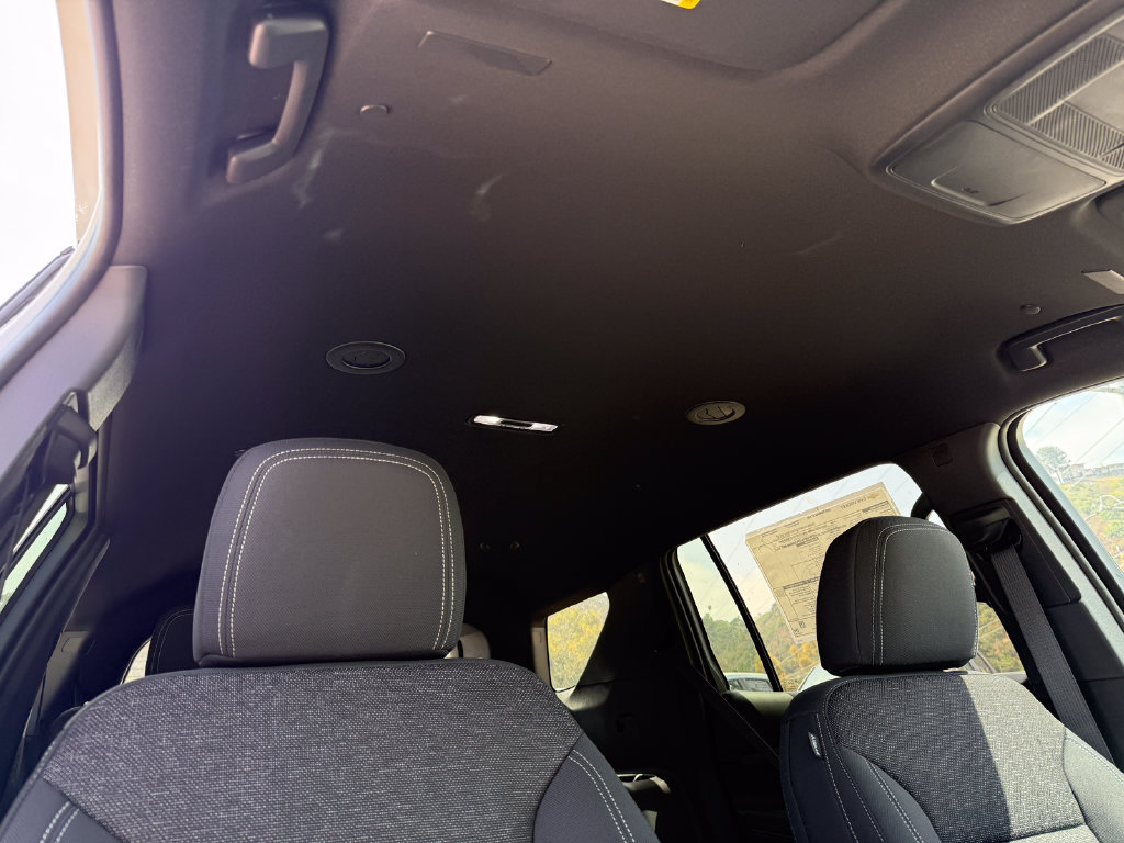 New 2026 Chevrolet Traverse LT w/ Midnight/Sport Edition AWD/4WD image 9