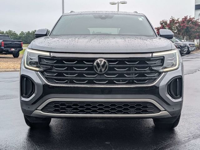 Used 2024 Volkswagen Atlas Cross Sport SE FWD image 11