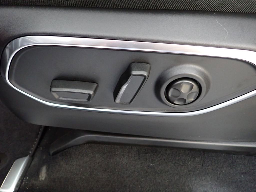 New 2026 Jeep Grand Wagoneer 4WD w/ Quick Order Packge 29V Upland image 30