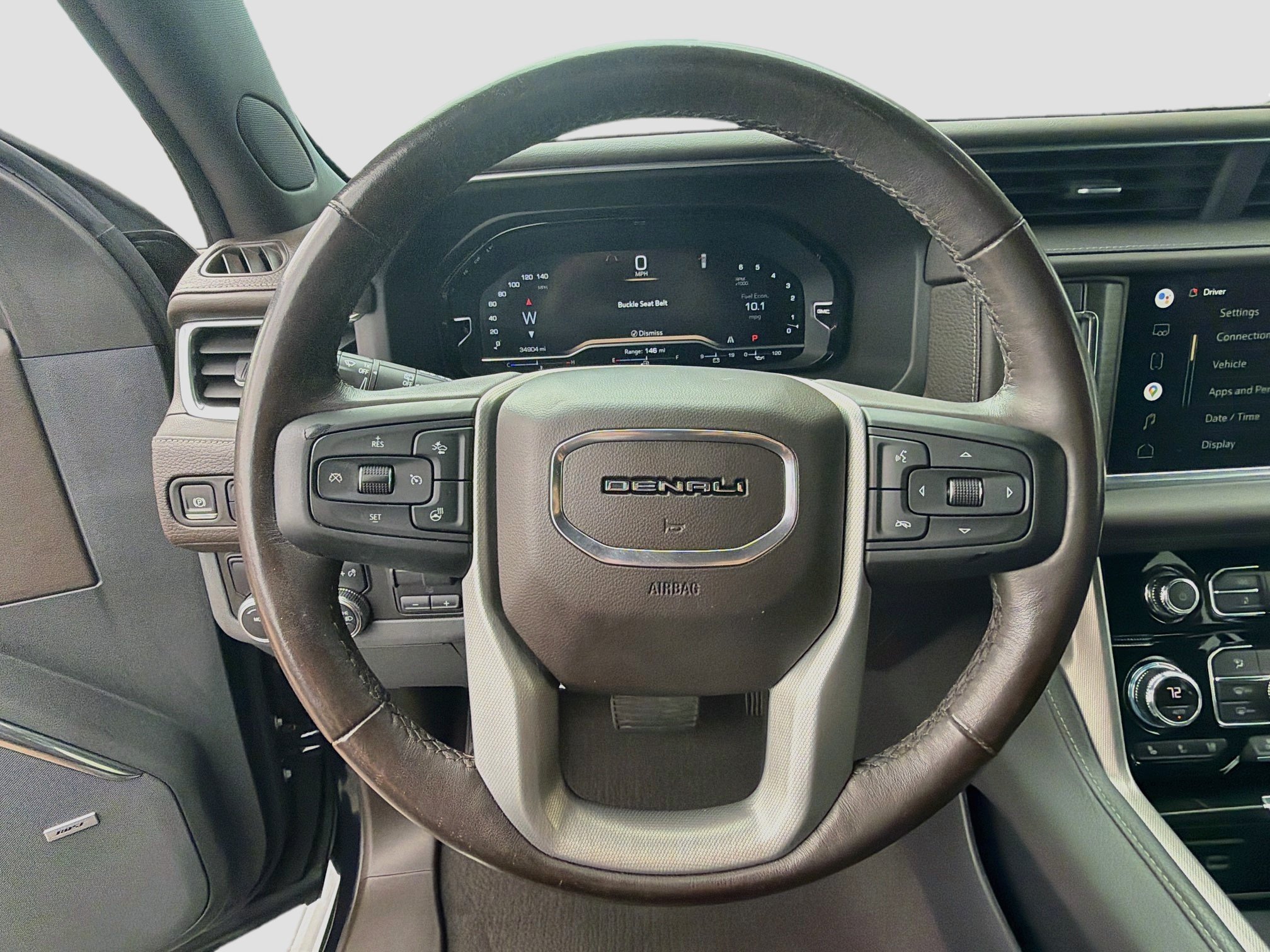 Used 2022 GMC Yukon Denali w/ Denali Premium Package RWD image 11