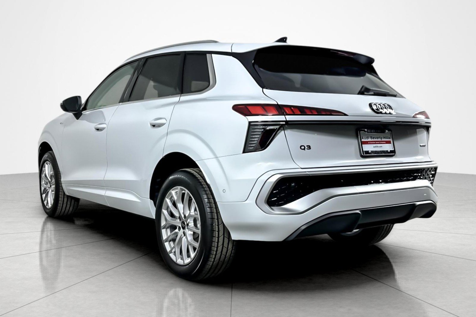 New 2026 Audi Q3 quattro 2.0T image 4