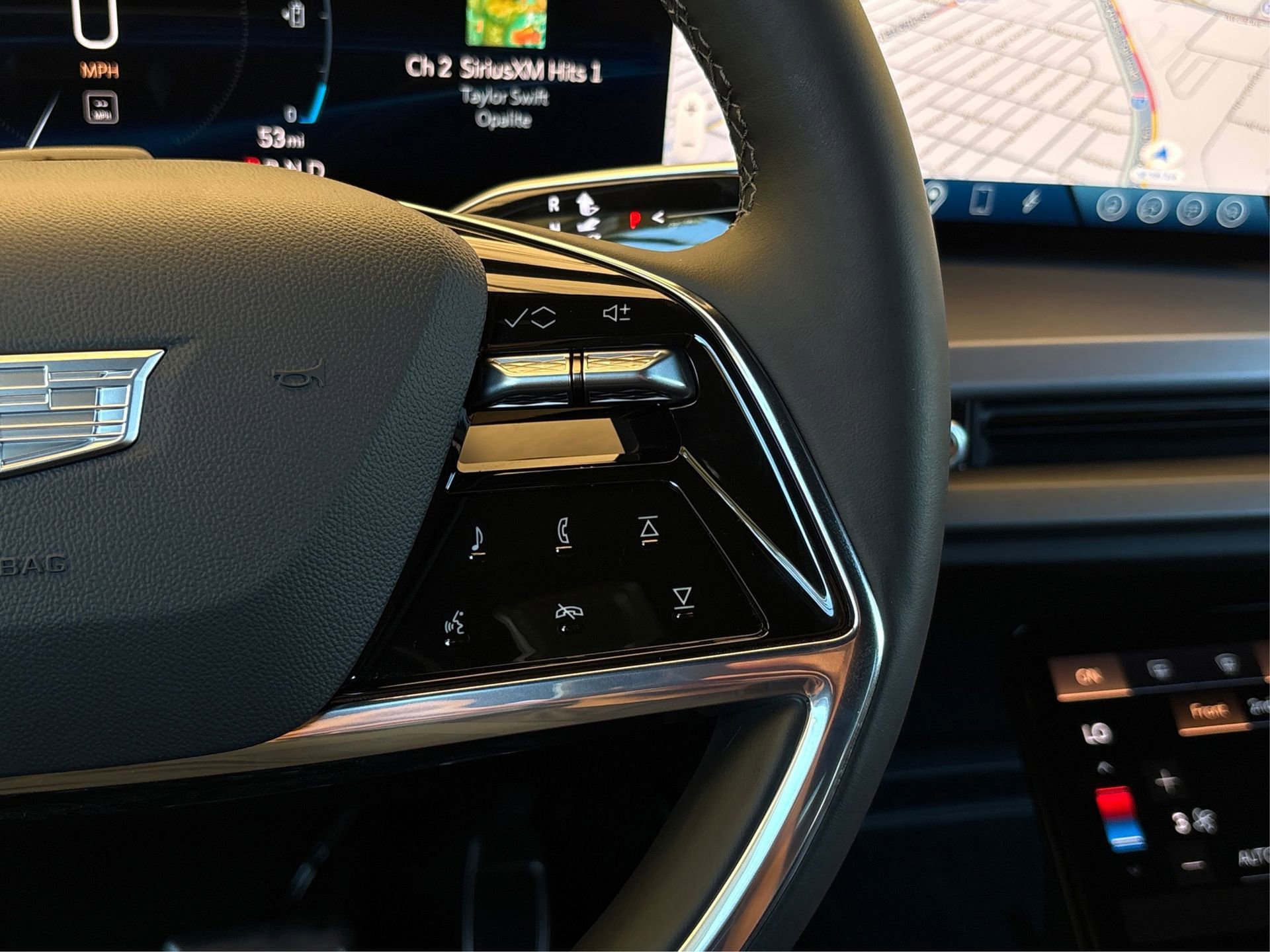 New 2026 Cadillac Vistiq Luxury image 29