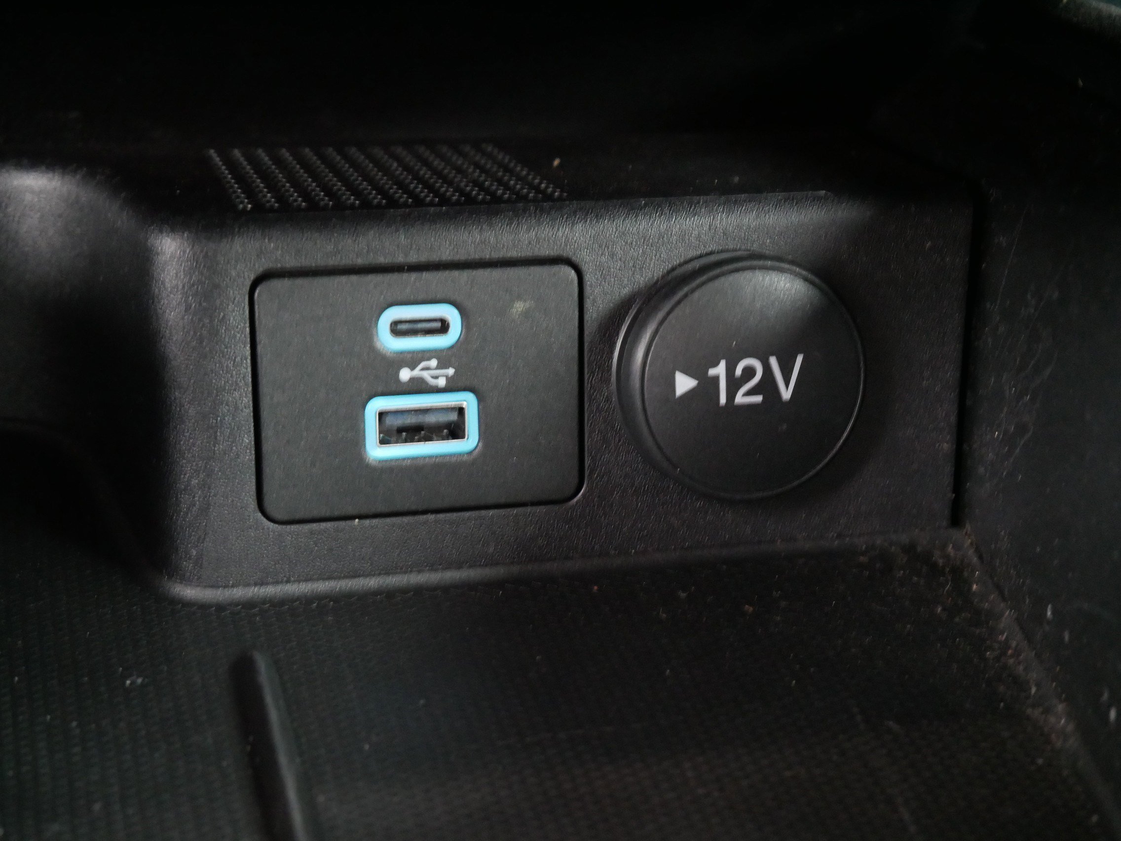 Used 2023 Ford Escape ST-Line w/ Tech Pack #1 FWD image 30