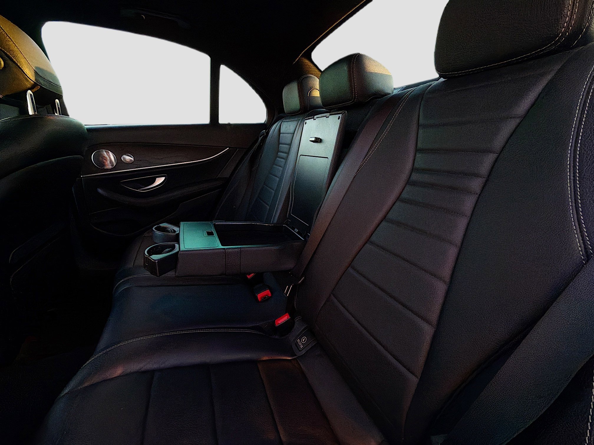 Used 2018 Mercedes-Benz E 300 image 21