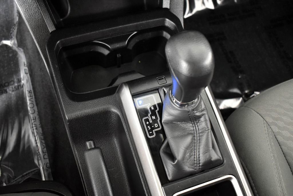 Used 2021 Toyota Tacoma SR5 image 32