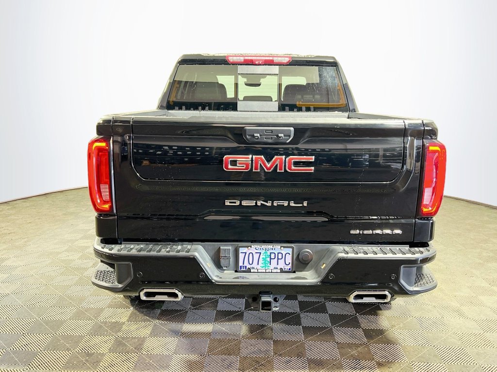 Used 2023 GMC Sierra 1500 Denali w/ Denali Reserve Package AWD/4WD image 6