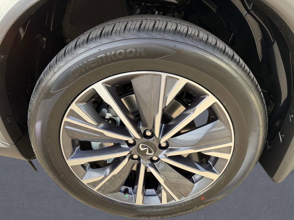 New 2026 INFINITI QX60 Luxe image 7