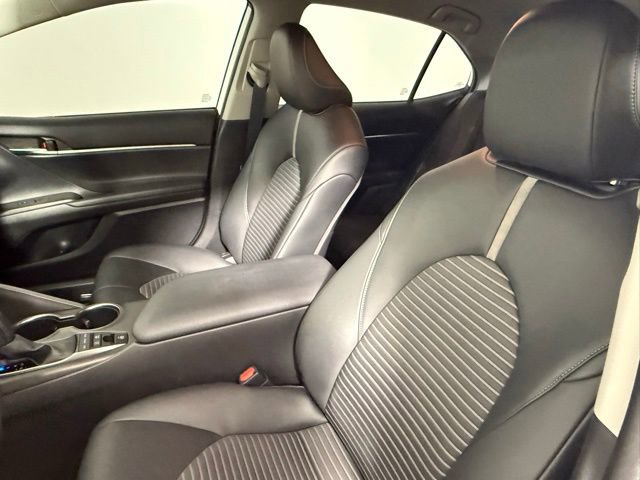 Used 2022 Toyota Camry SE image 29