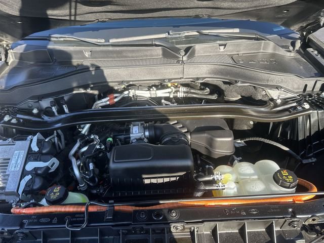 Used 2023 Ford Explorer Platinum w/ Technology Package image 20