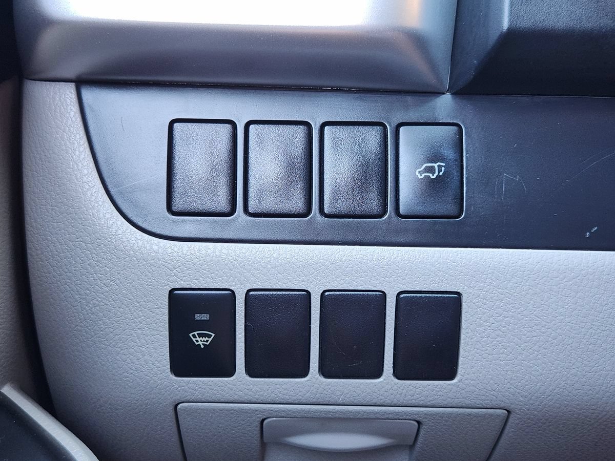 Used 2016 Toyota Highlander XLE FWD image 43