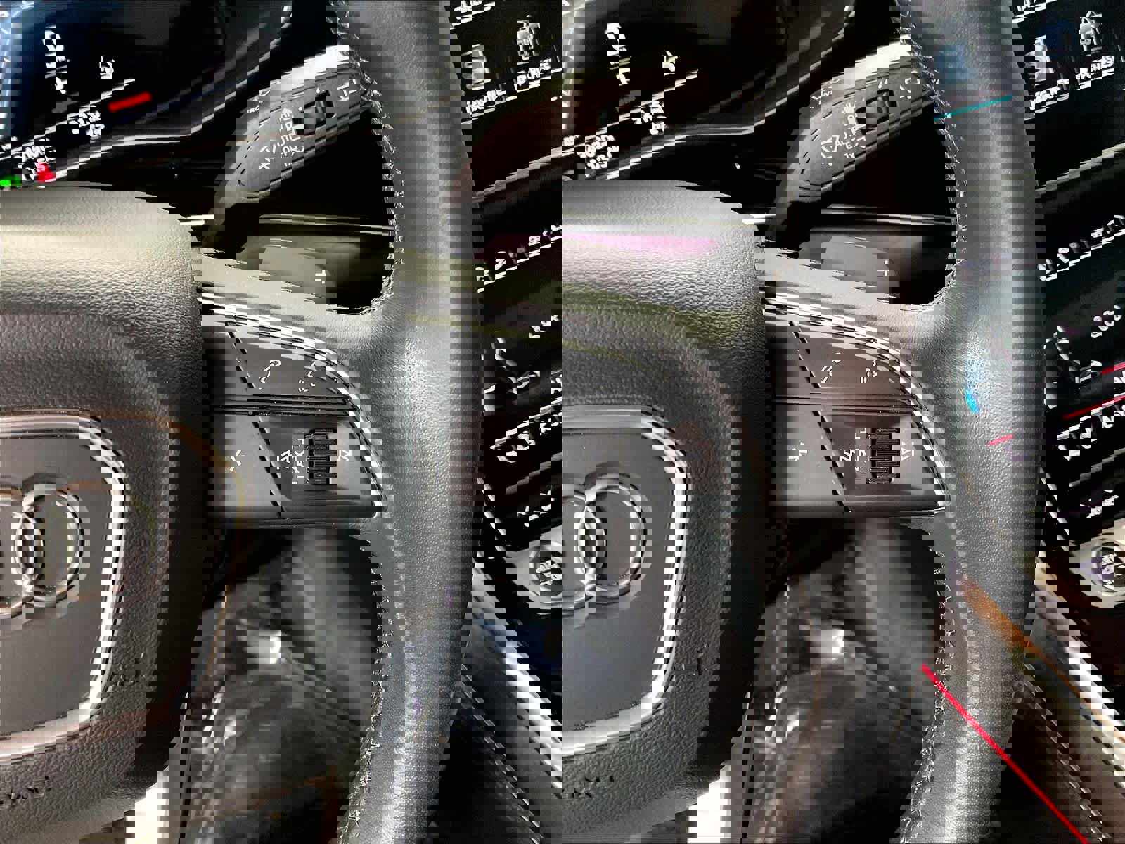 Used 2023 Audi Q8 Prestige image 22