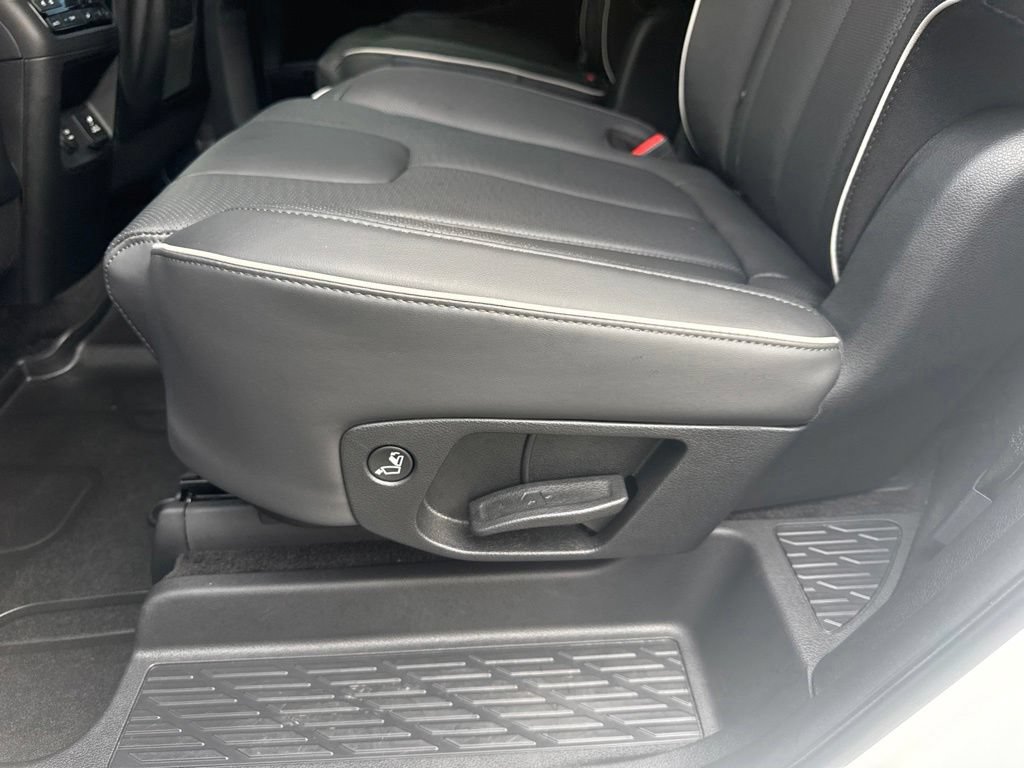 Used 2024 Hyundai Palisade SEL w/ Premium Package AWD/4WD image 36