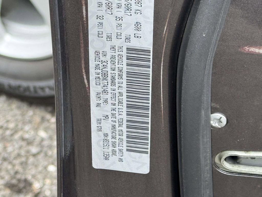 Used 2019 Jeep Compass Latitude image 31