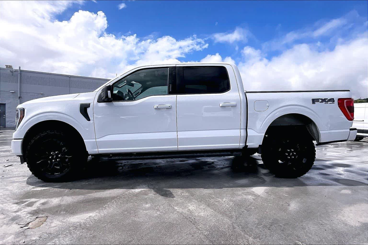 Used 2022 Ford F150 XLT w/ Equipment Group 302A High AWD/4WD image 3