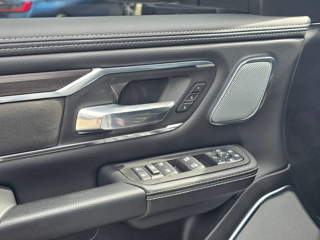 Used 2022 RAM 2500 Laramie AWD/4WD image 16