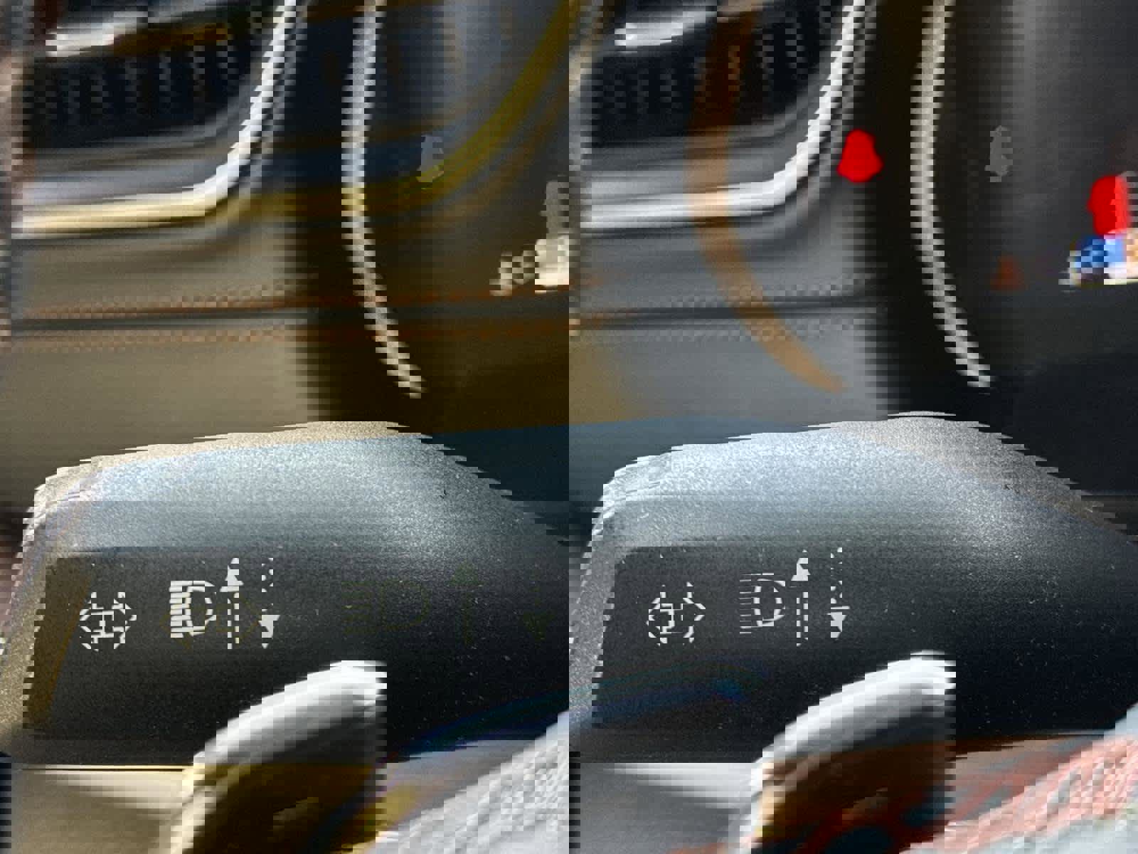 Used 2022 Jeep Grand Cherokee Summit w/ Adv Protech Group IV image 27