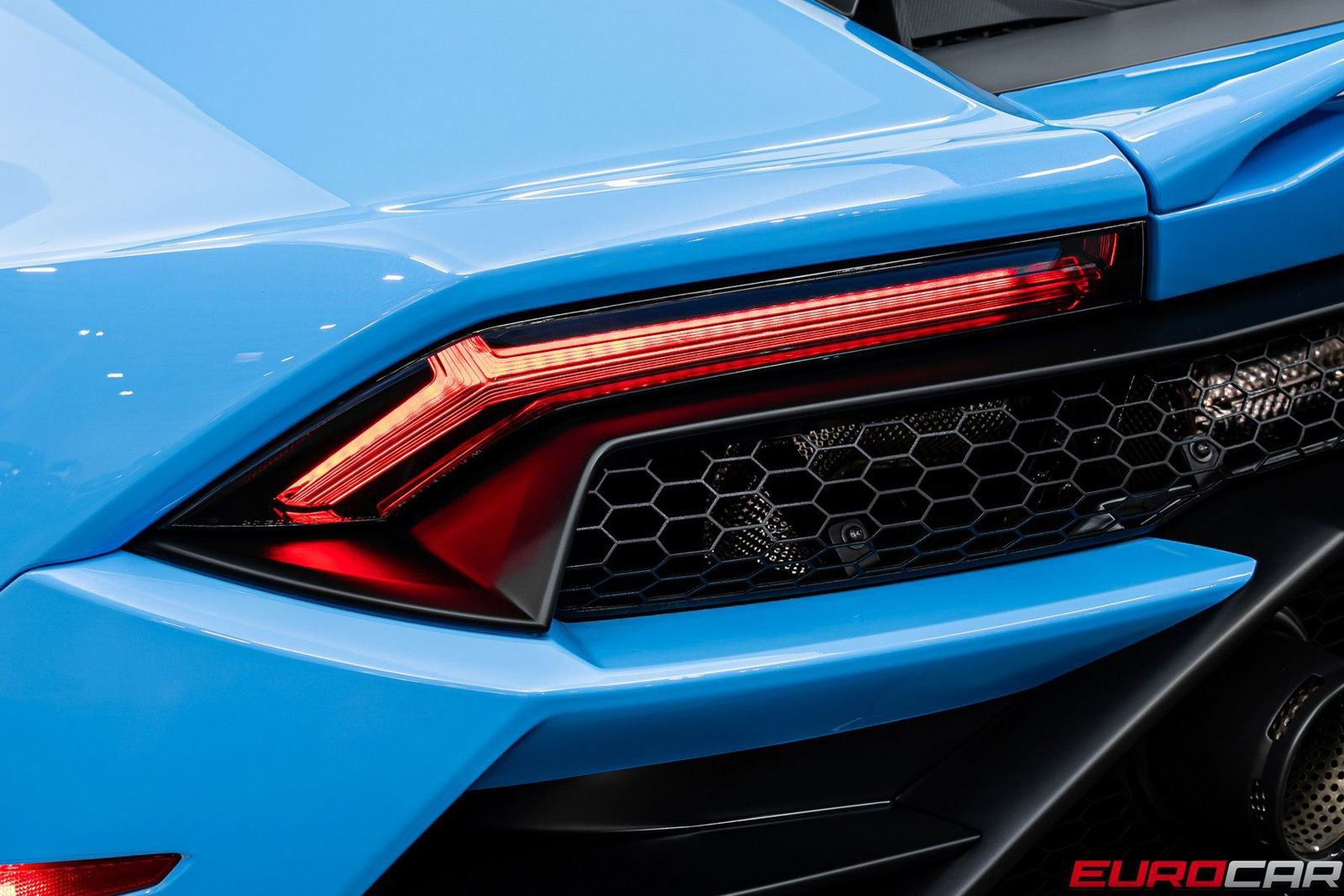 Used 2023 Lamborghini Huracan EVO image 17