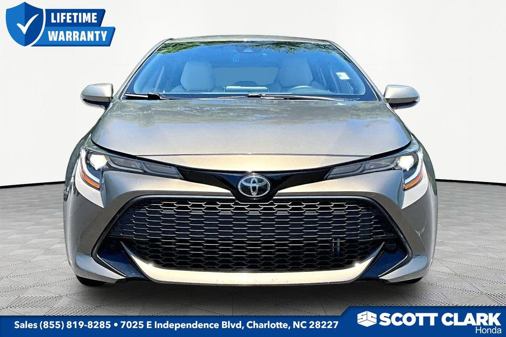 Used 2020 Toyota Corolla SE FWD image 2