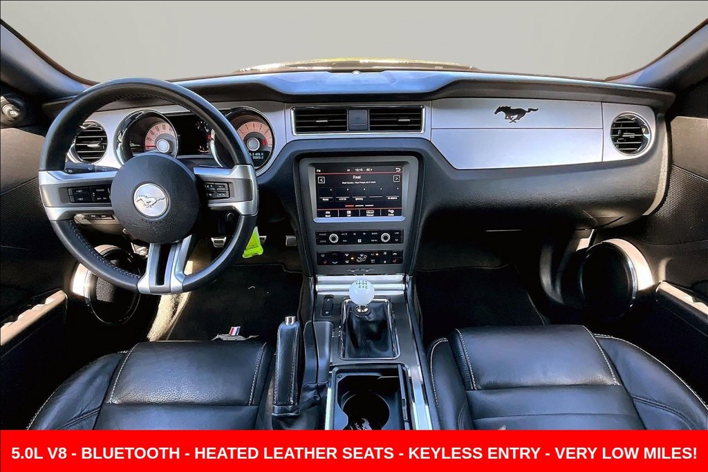 Used 2012 Ford Mustang GT Premium w/ Electronics Pkg RWD image 7