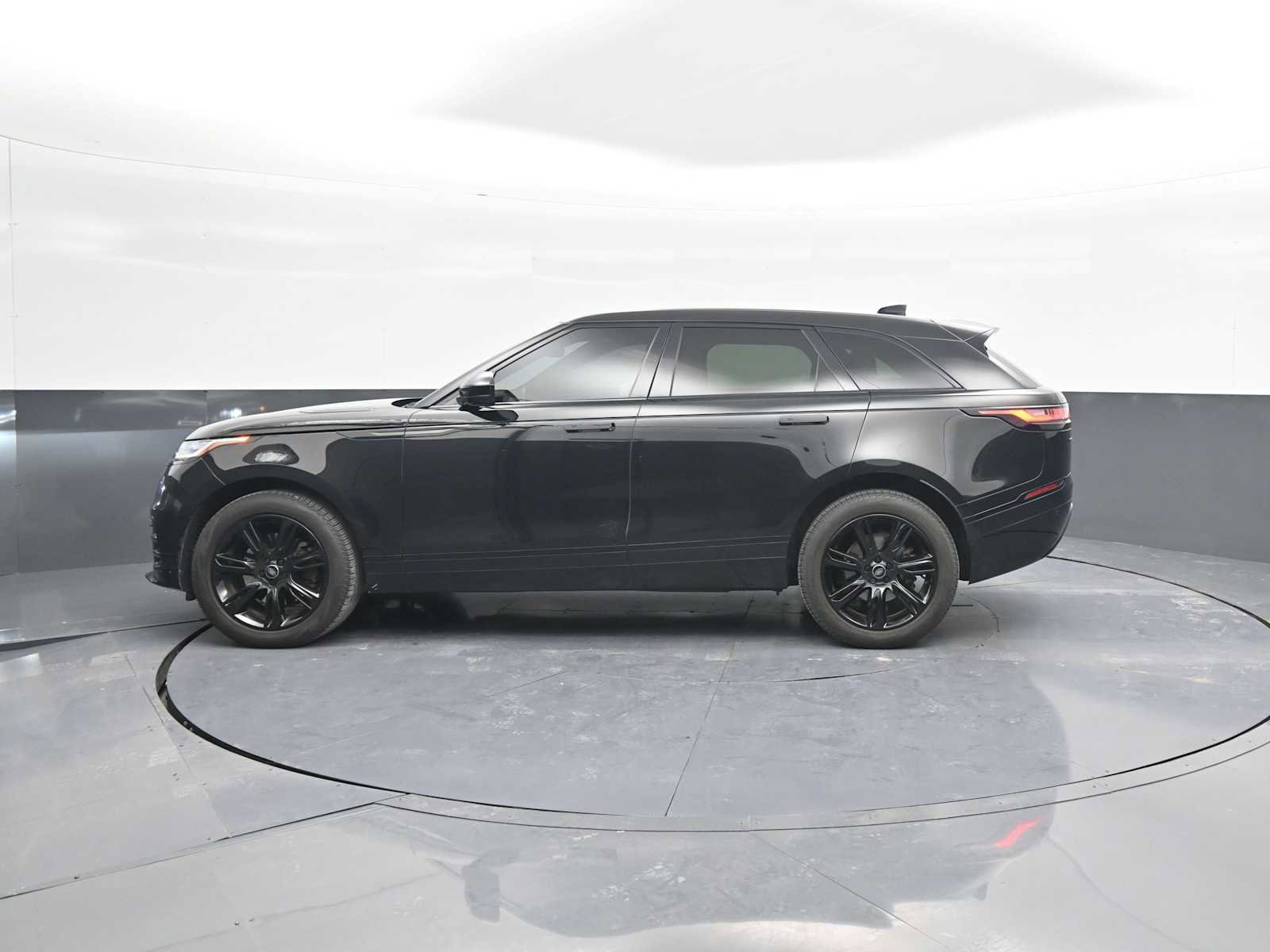 Used 2023 Land Rover Range Rover Velar R-Dynamic S AWD/4WD image 5