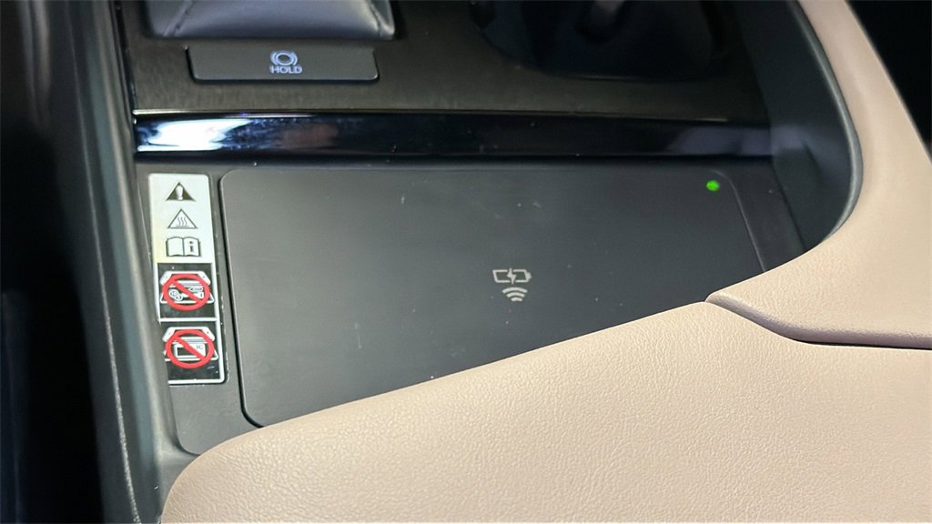 Used 2024 Lexus ES 350 Luxury w/ Technology Package image 22