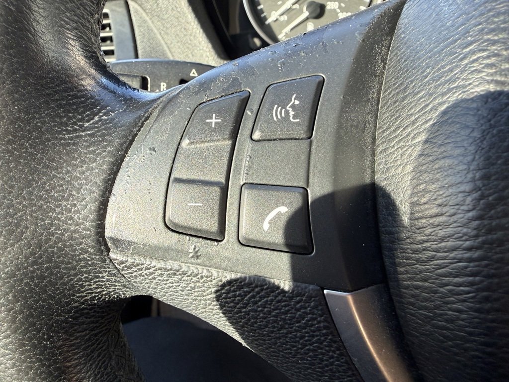 Used 2011 BMW X5 xDrive35i image 17