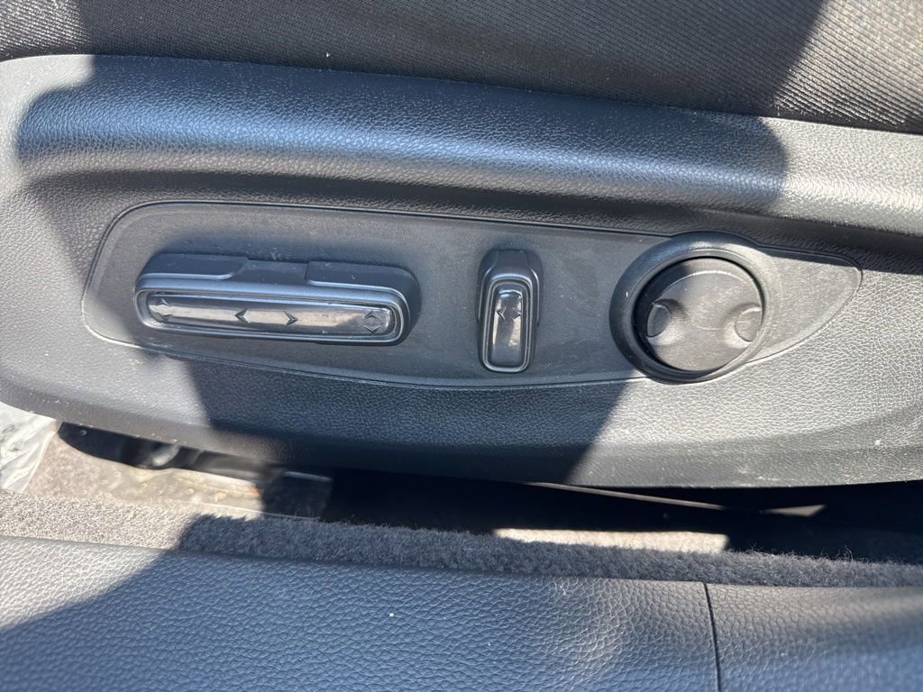 Used 2024 Honda Accord EX image 10