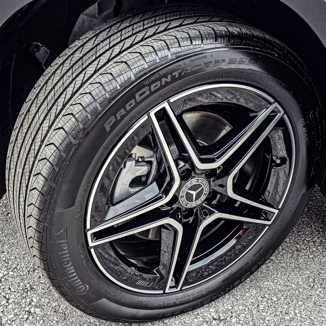 New 2026 Mercedes-Benz GLB 250 4MATIC image 11