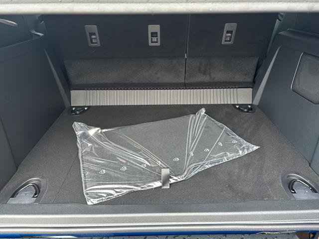 New 2025 Ford Bronco 4-Door image 17