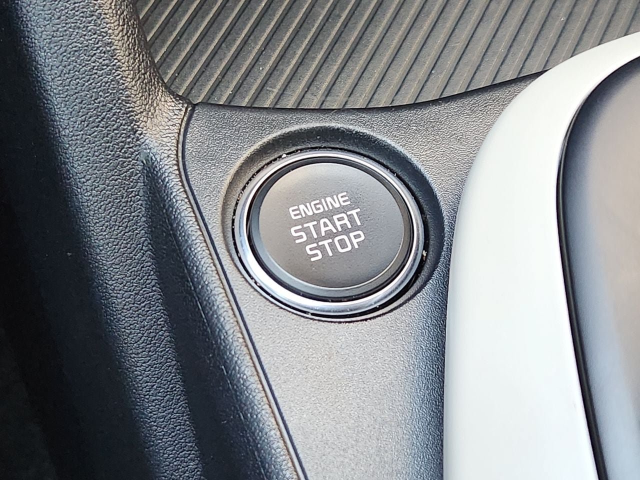 Used 2025 Kia K4 GT-Line FWD image 19