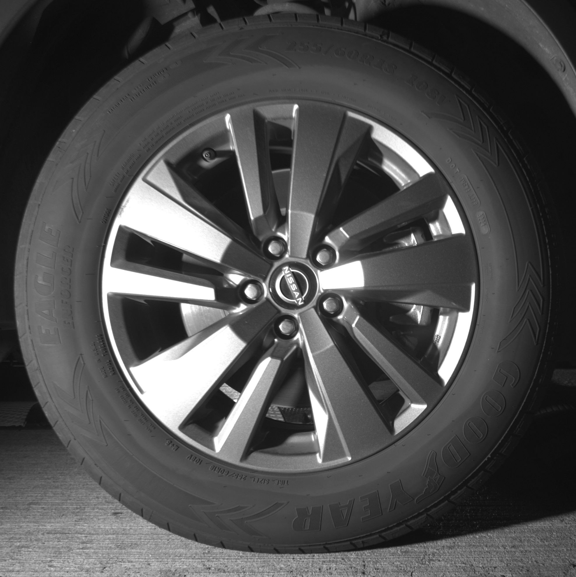 Used 2024 Nissan Pathfinder SV image 13