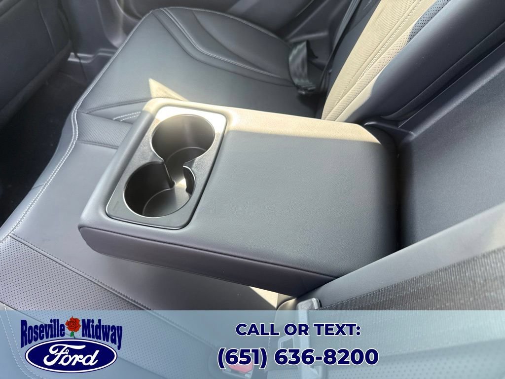 Used 2023 Ford Mustang Mach-E Premium AWD/4WD image 28