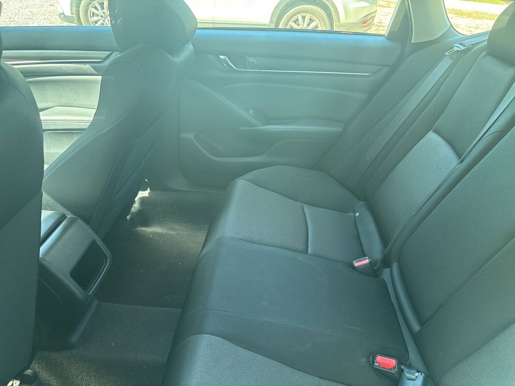 Used 2018 Honda Accord LX image 7