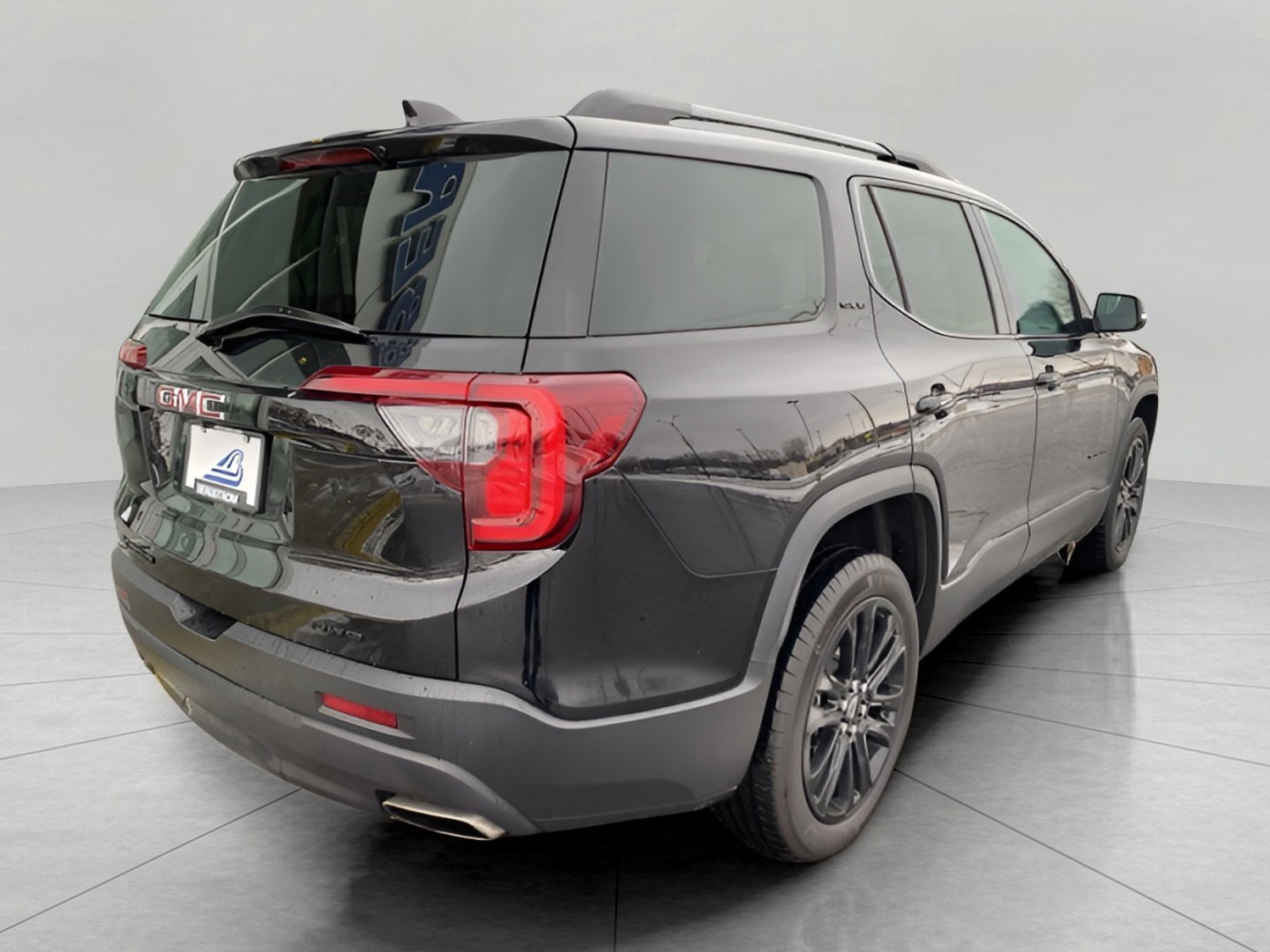 Used 2023 GMC Acadia SLE w/ Driver Convenience Package image 6