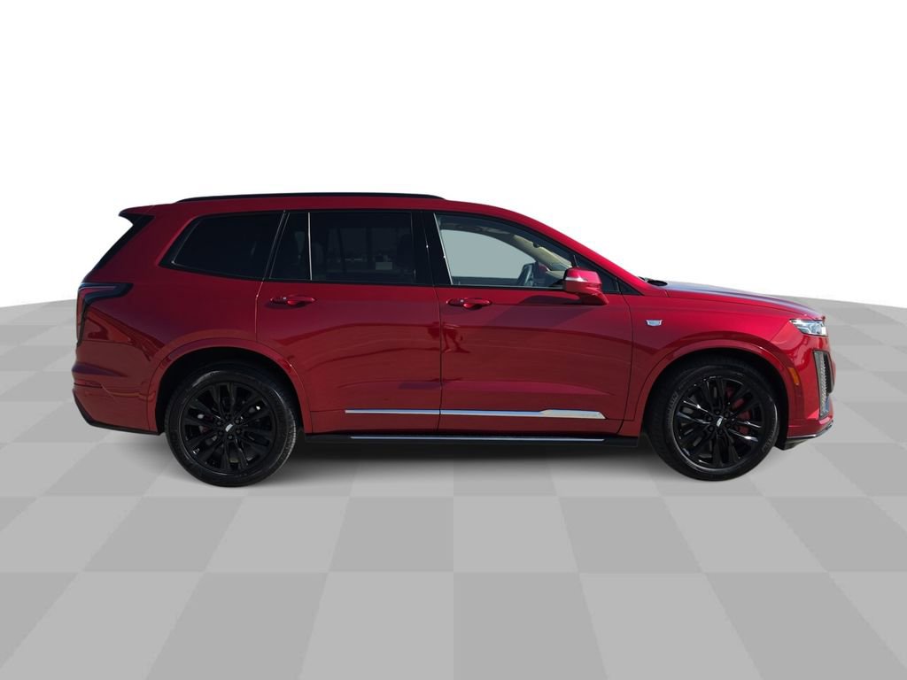 Certified 2025 Cadillac XT6 Sport w/ Platinum Package image 9